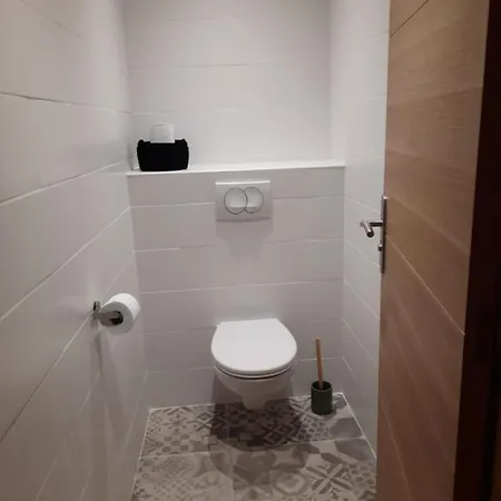 Beautiful Old Town Flat, Near The Appartement *