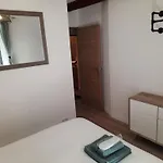 Beautiful Old Town Flat, Near The Nice